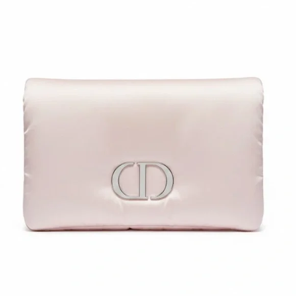 Dior Beauty Pink Bundle: Mini Perfume, Pouch & Extras - Picture 2 of 7